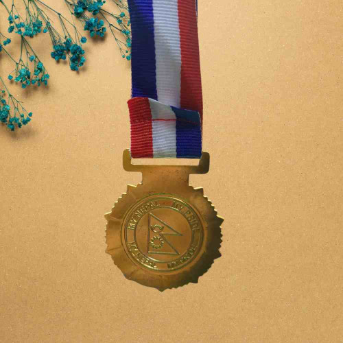 Small Star Gold Medal (1pcs)