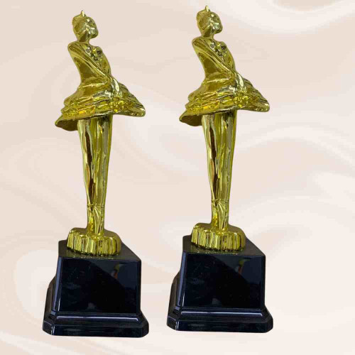 Dancing Statue Trophy (12pcs)