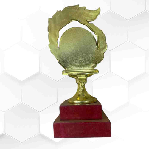 Victory Circle Trophy (1pcs)