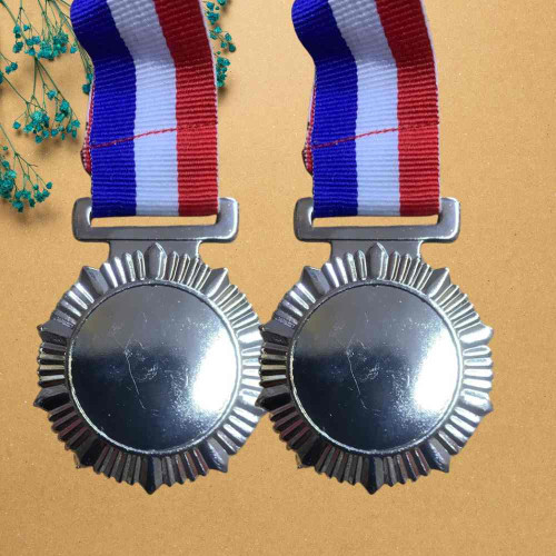 Star Small Silver Medal (12pcs)