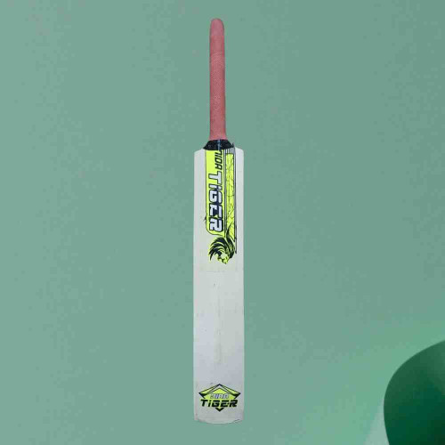 Tiger Cricket Bat (1pcs)