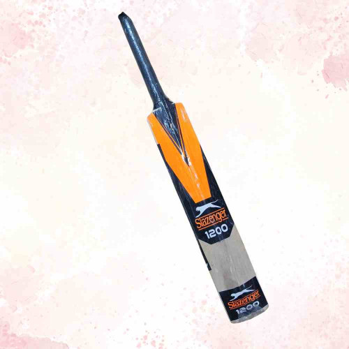 Slazenger 1200 Cricket Bat (1pcs)