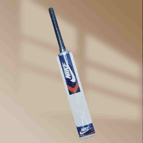 Nike Small Cricket Bat (1pcs)