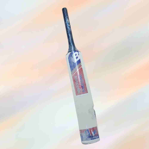 NB Small Cricket Bat (1pcs)