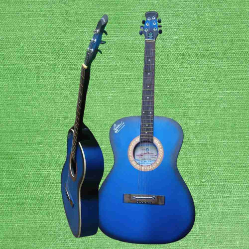 Signature Blue Guitar (12pcs)